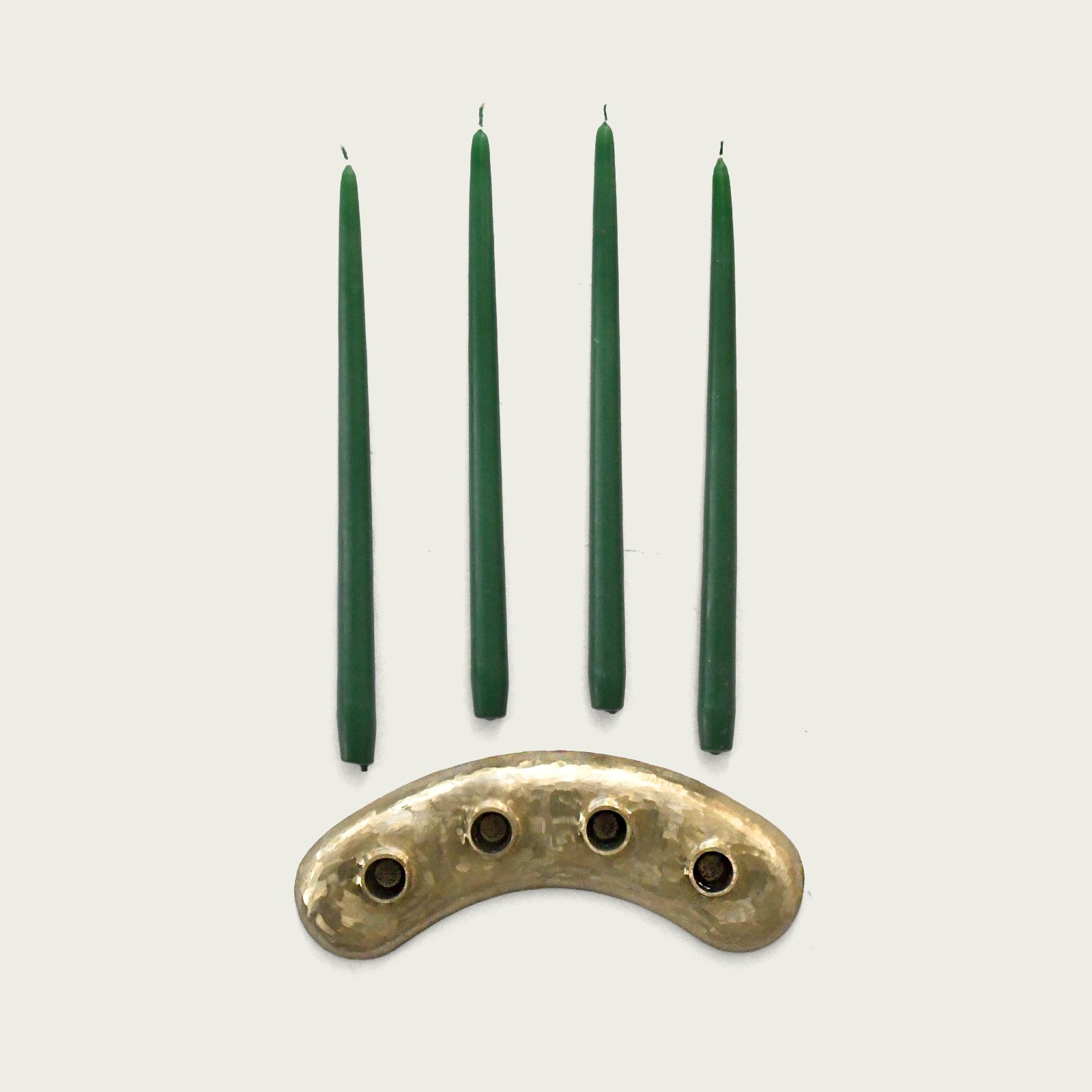 ljusstake-i-atervunnen-brons