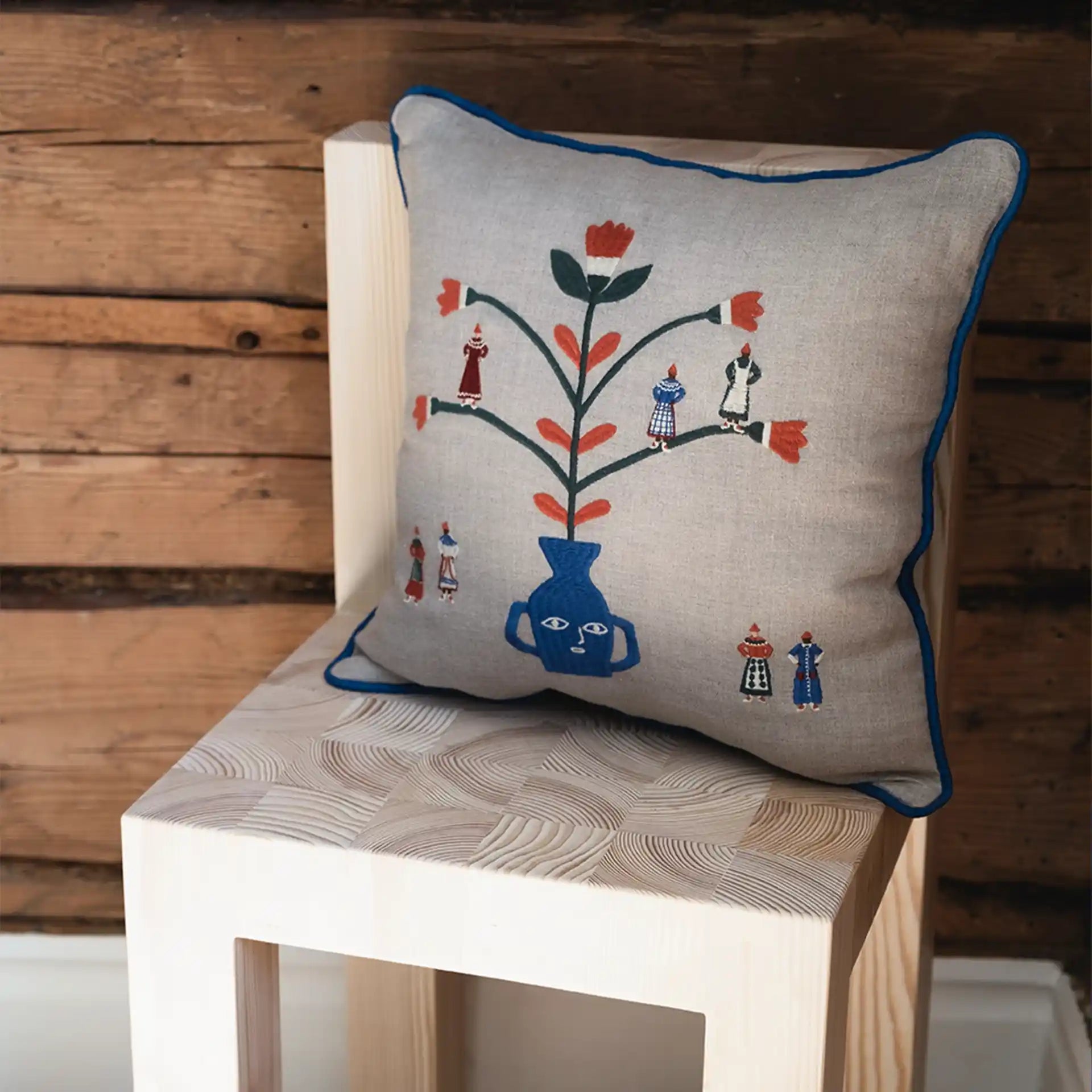 fine-little-day-kuddfodral-hogtid