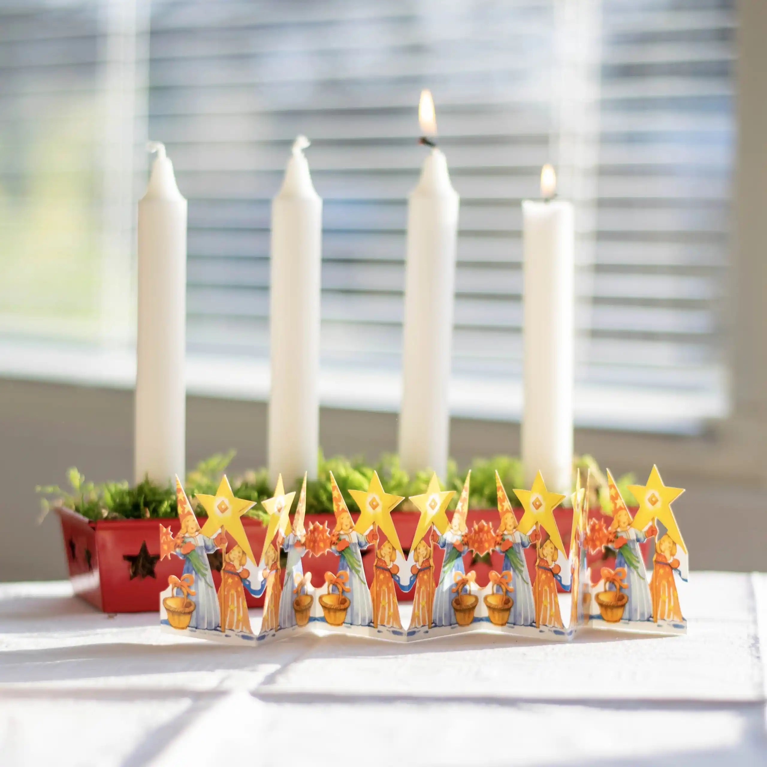 Julrad - luciabarn liten