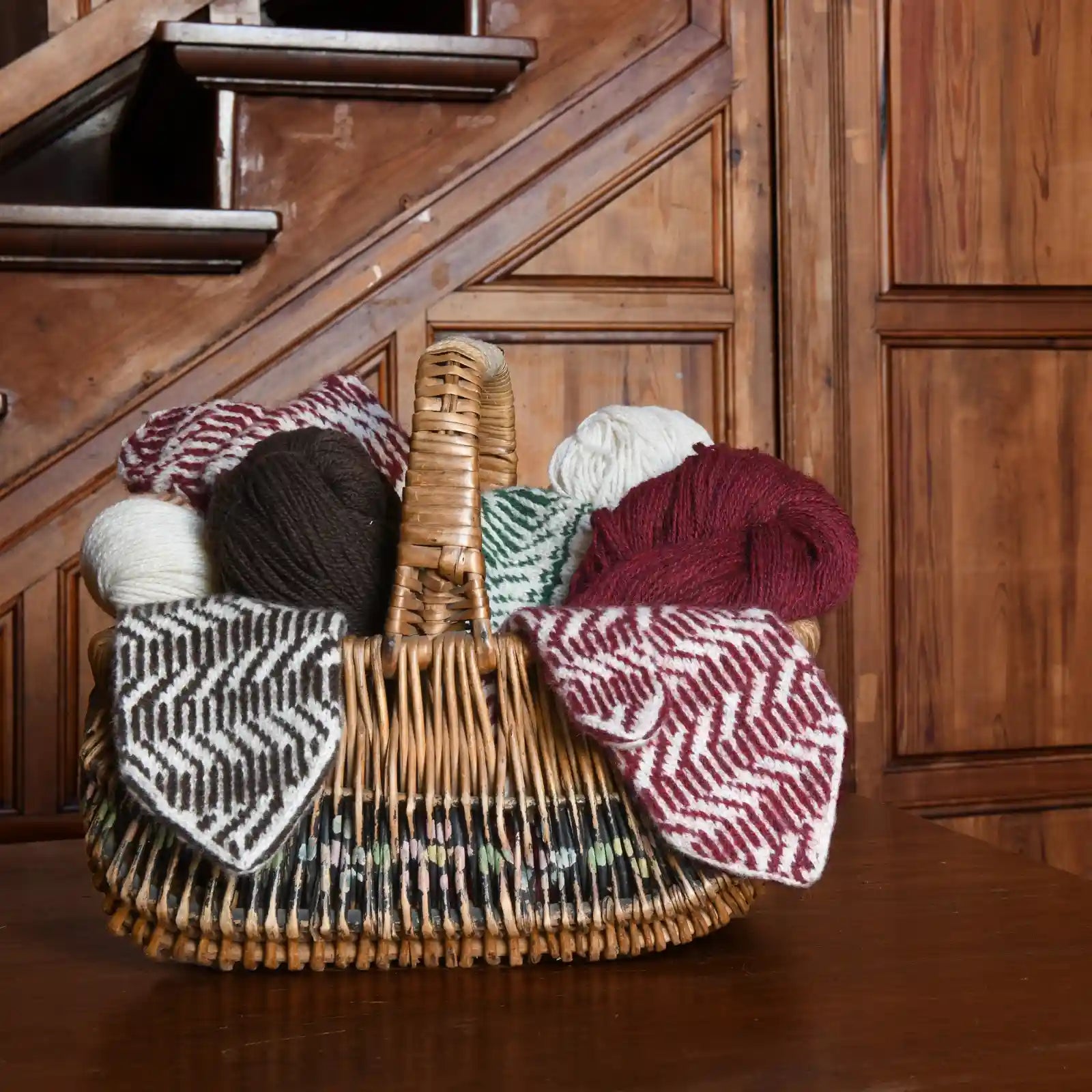 varmlandsvante-korg-med-garn