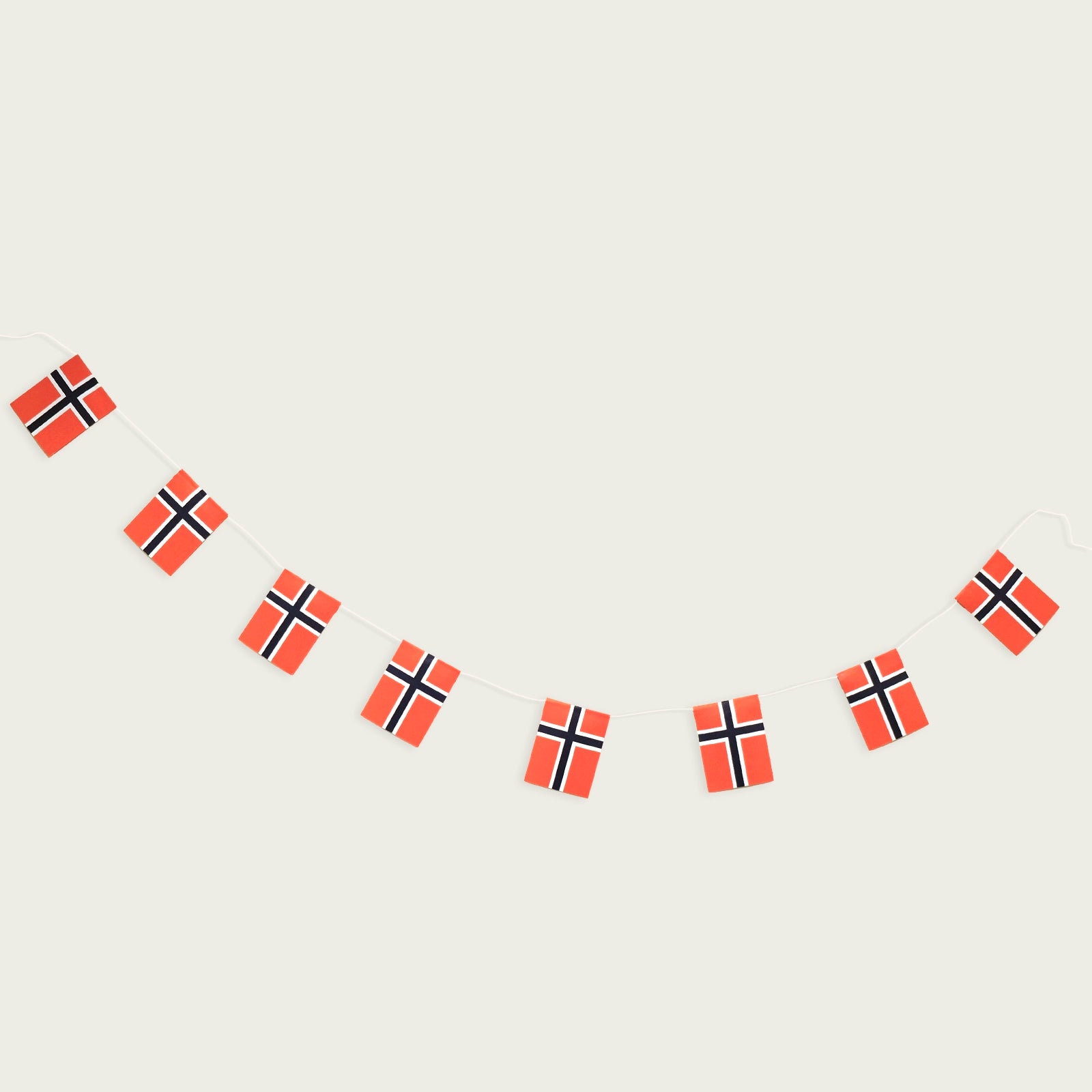 flaggirland-med-norska-pappersflaggor