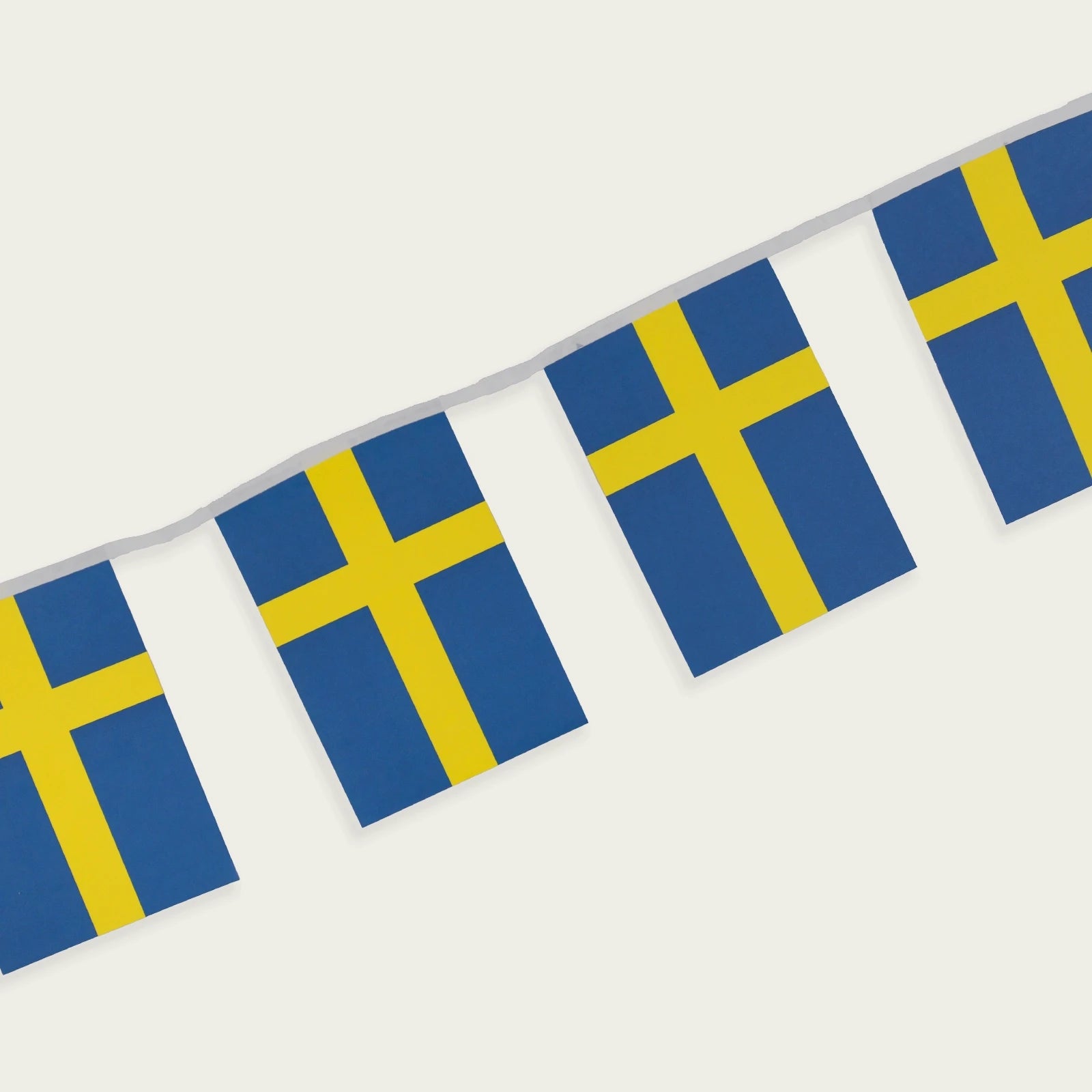 flaggspel-flaggirland-svenska-flagg